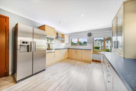 Breakfasting Kitchen