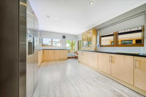 Breakfasting Kitchen