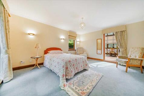 Bedroom Two (2)