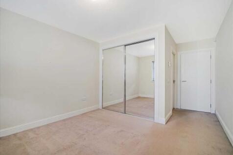 Bedroom One (2)