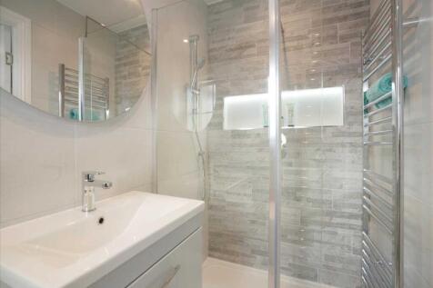 En-Suite (2)