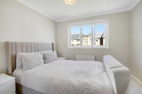 Bedroom One (1)