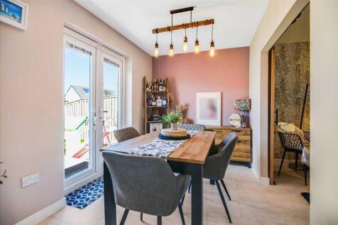 Dining Room (2)