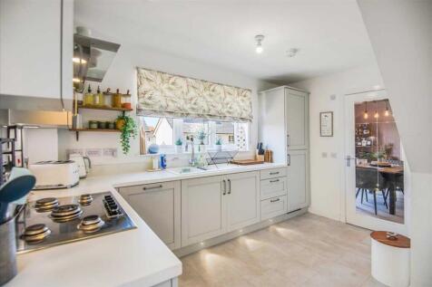Kitchen (2)