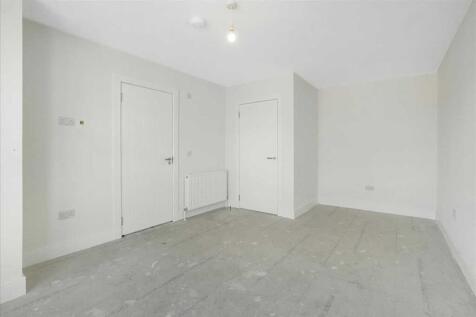 Bedroom One (2)