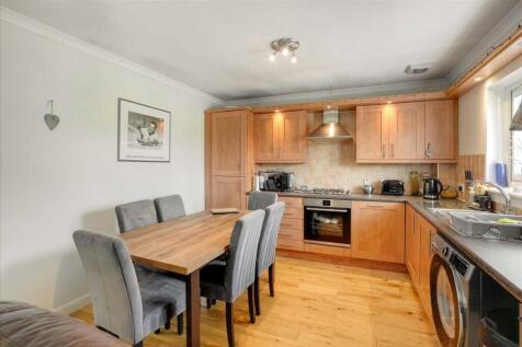 Kitchen Dining (1)