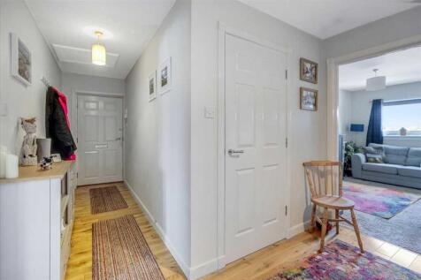 Entrance Hallway (1)