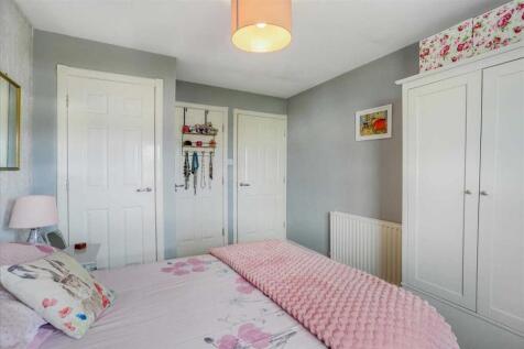 Bedroom One (2)