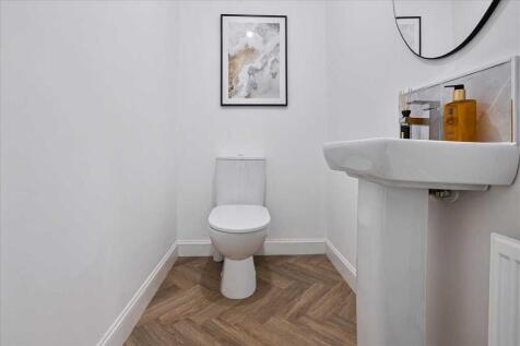 Lower Level WC