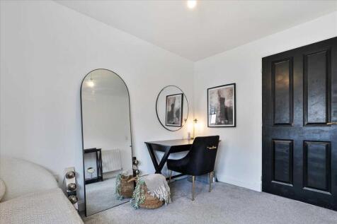Bedroom Three (2)