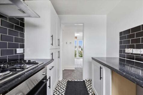 Kitchen (2)