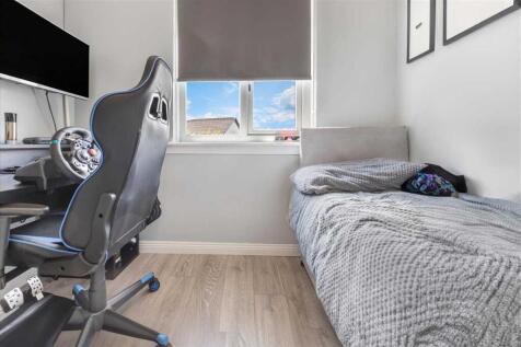 Bedroom Three (1)