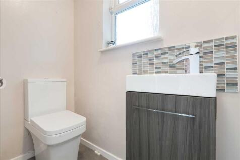 Lower Level WC