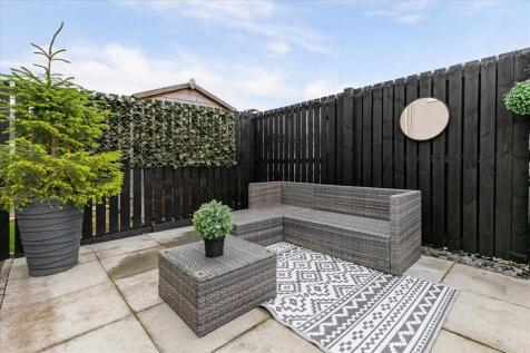 Rear Garden (2)