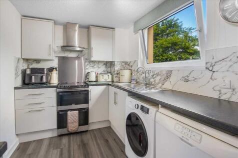 Kitchen (1)