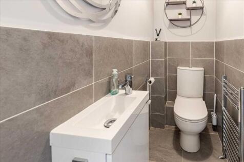 Lower Level WC