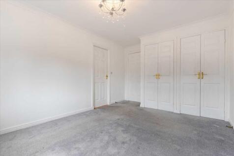 Bedroom One (2)