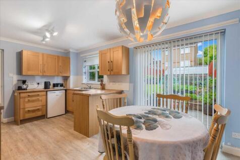 Kitchen Dining (1)