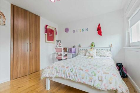 Bedroom Two (2)