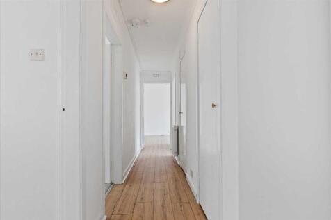 Entrance Hallway (1)