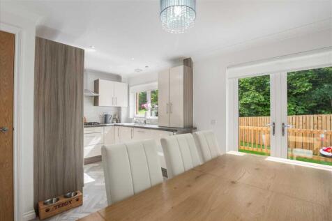 Kitchen Dining (3)