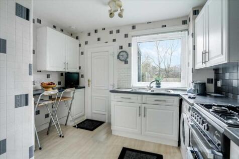 Breakfasting Kitchen