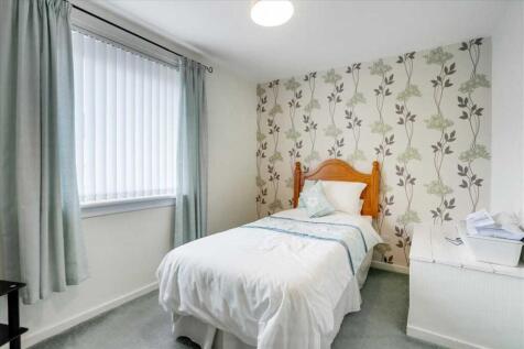 Bedroom Three (1)