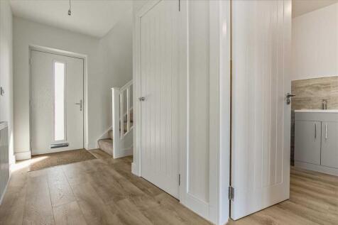 Entrance Hallway (1)