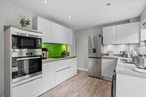 Kitchen Dining (2)