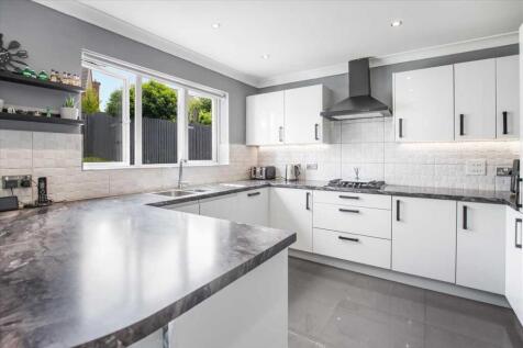 Kitchen Dining (1)