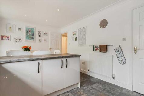 Kitchen Area (3)