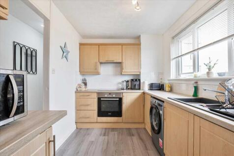 Kitchen (2)