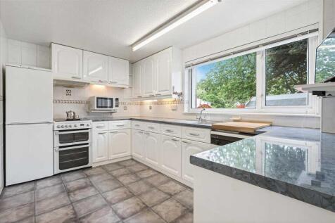 Kitchen Dining (1)