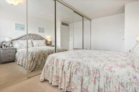 Bedroom One (2)