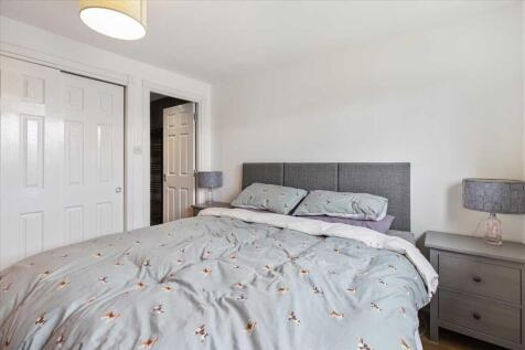 Bedroom One (2)