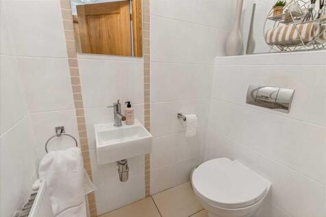 Lower Level WC