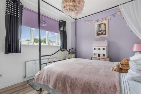 Bedroom Two (1)