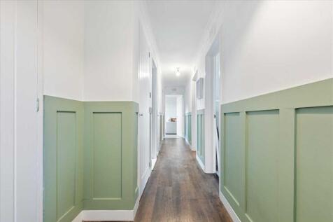 Entrance Hallway (1)