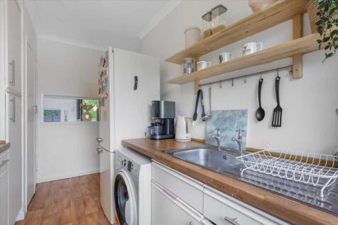 Kitchen (2)