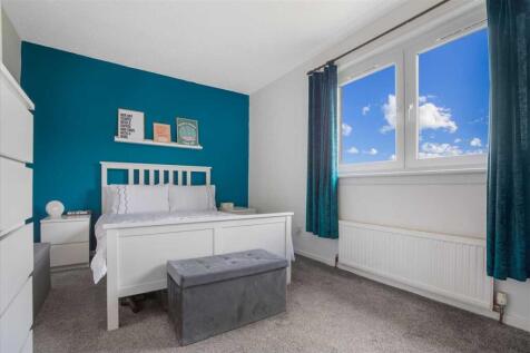Bedroom One (1)