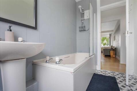 Bathroom (2)