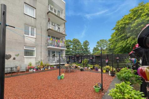 Communal Rear Garden