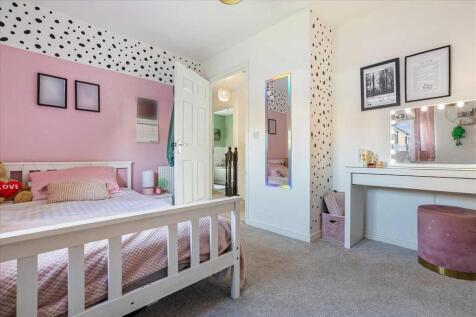 Bedroom Two (2)