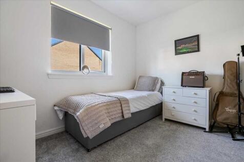 Bedroom Three (1)