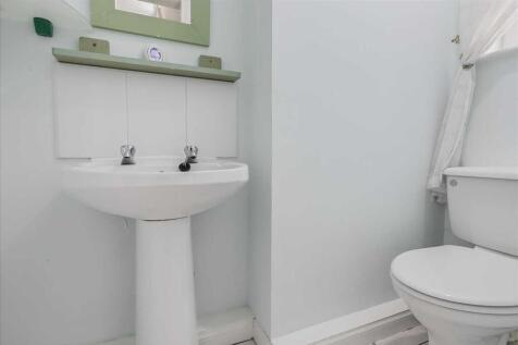 Lower Level WC