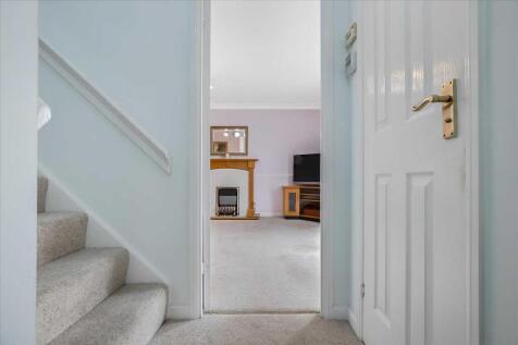 Entrance Hallway (1)