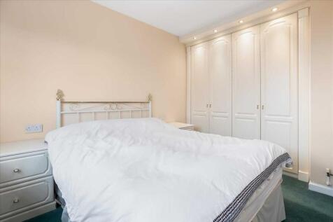 Bedroom One (2)