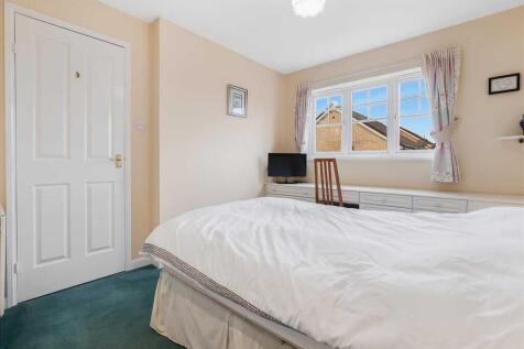 Bedroom One (3)