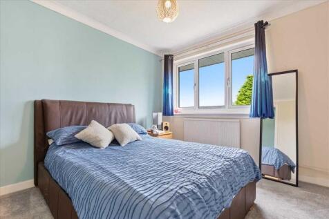 Bedroom Two (1)