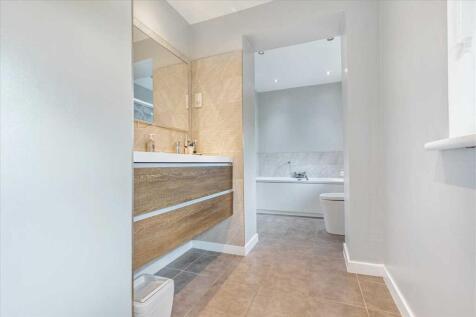 Bathroom (3)